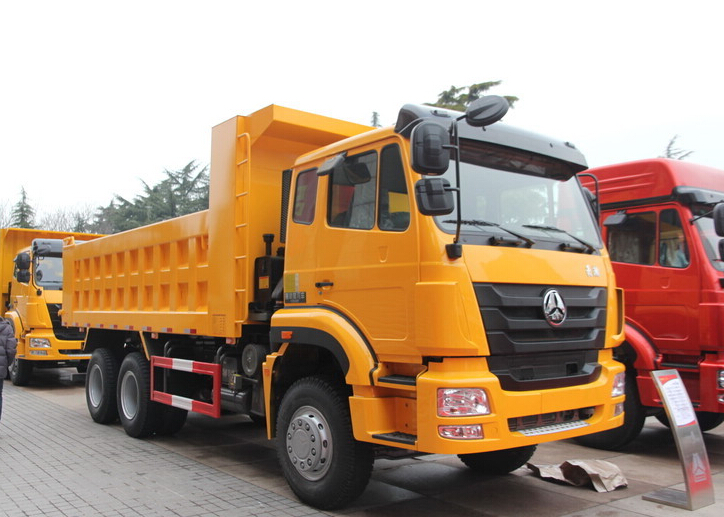 HOHAN dump truck