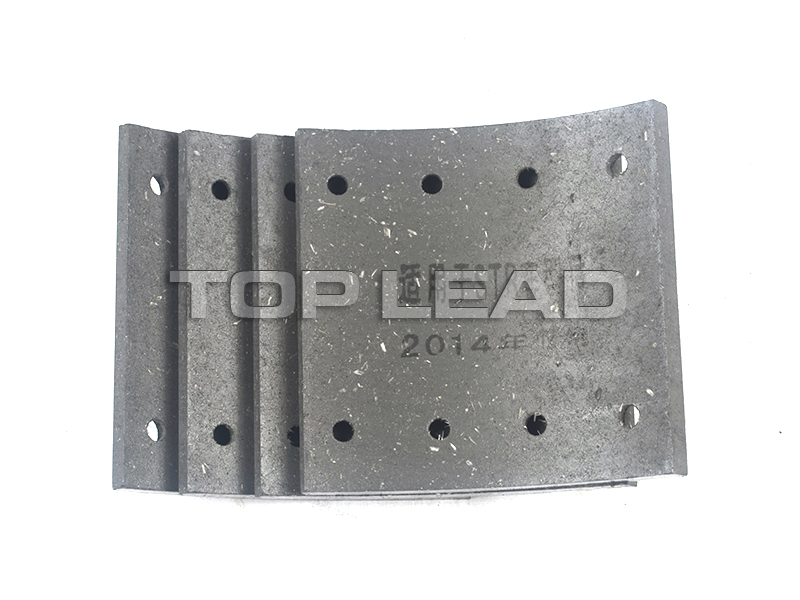 SINOTRUK Brake lining (front small 6 hole) WG9100440027