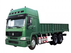 Satisfying SINOTRUK HOWO 6x4 Cargo Lorry Truck for Bulk Goods Transport, CargoTruck With Two Bunks, Fence Truck Online