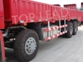 SINOTRUK HOWO 6x4 Cargo Lorry Truck for Bulk Goods Transport, CargoTruck With Two Bunks, Fence Truck