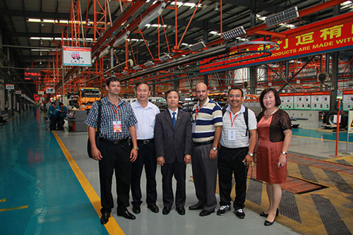 Sinotruk leads domestic industry in terms of heavy-duty truck exports for 8th straight year